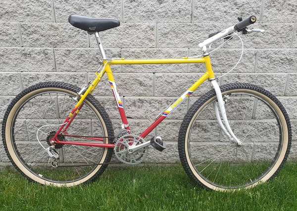 1987 