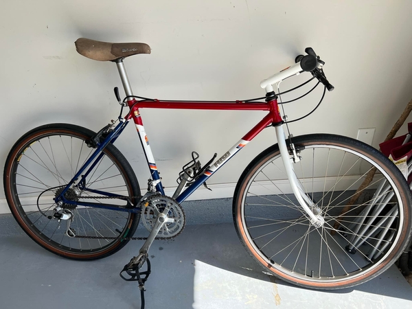 1989 